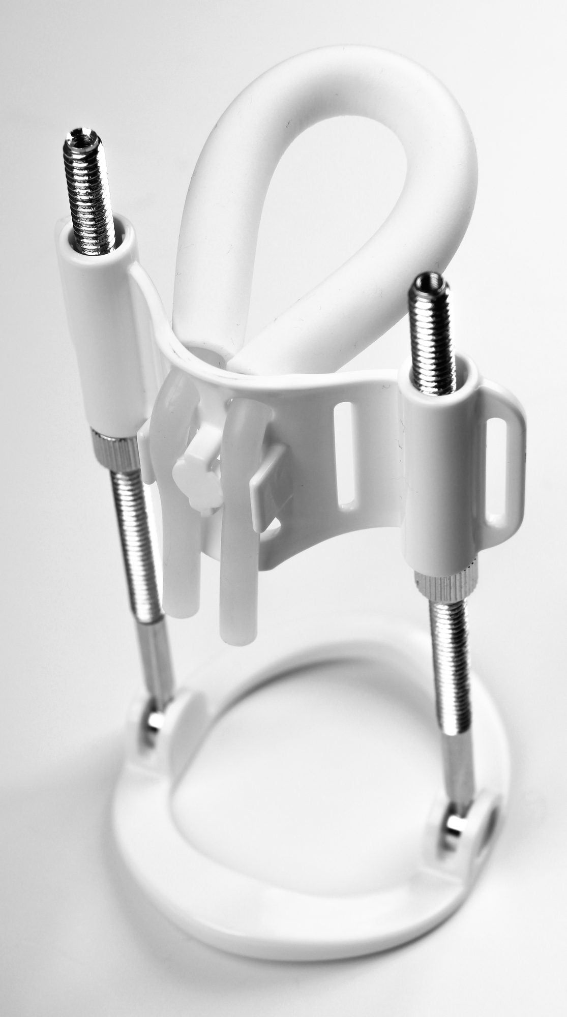 MaxFit Deluxe Adjustable Men's Traction Extender
